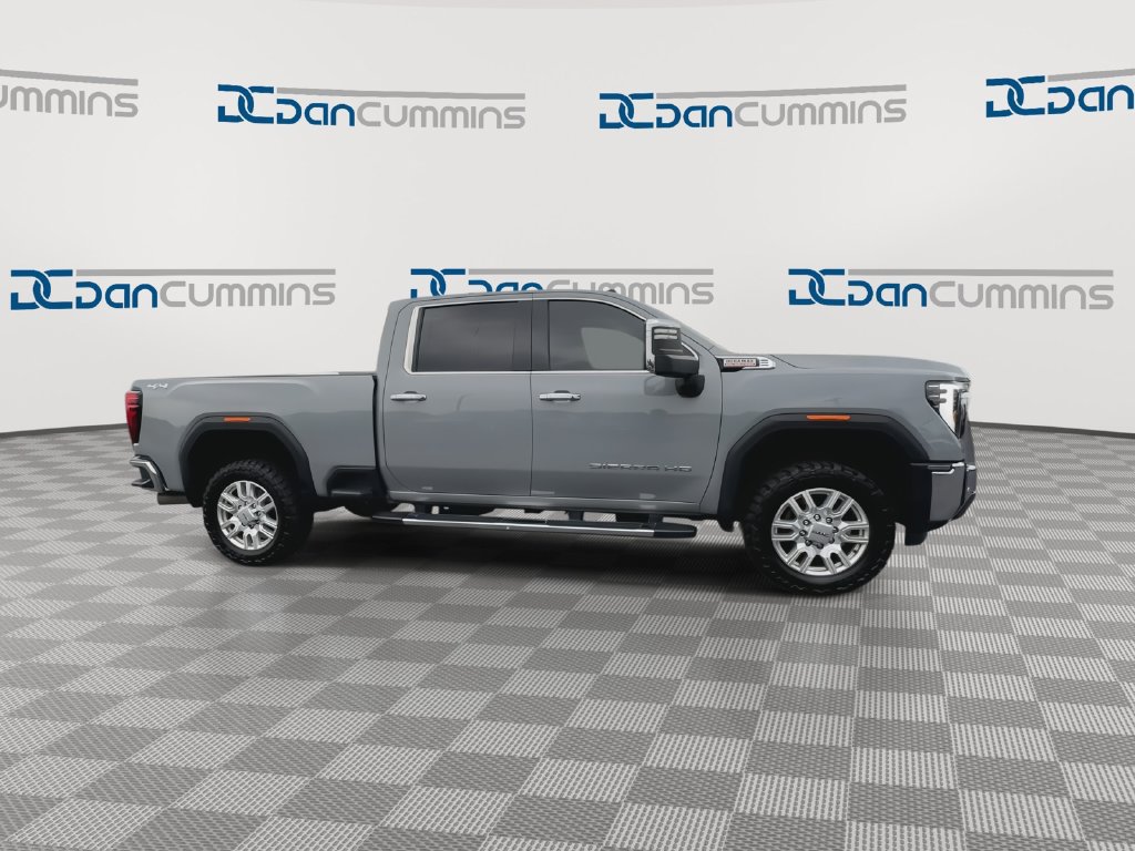 Used 2024 GMC Sierra 2500 SLT w/ SLT Premium Package AWD/4WD image 9