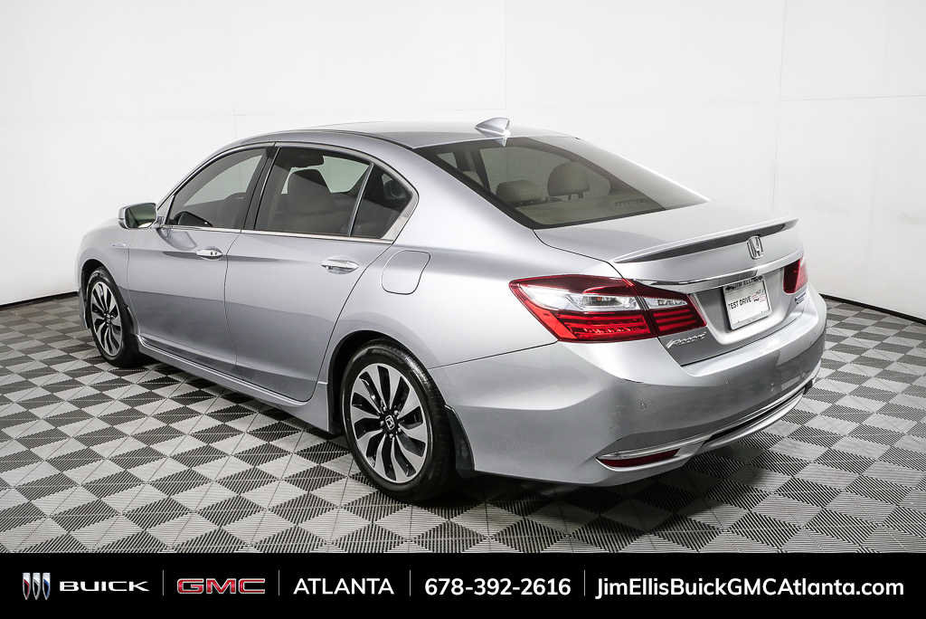 Used 2017 Honda Accord Touring image 29