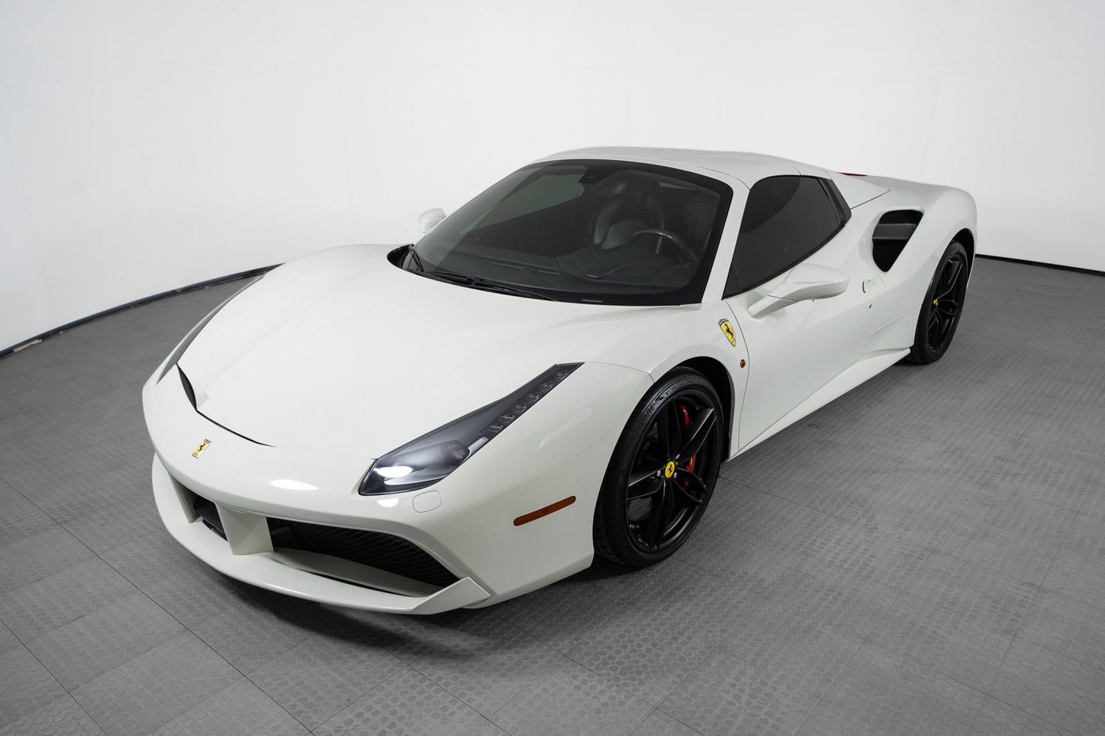 Certified 2019 Ferrari 488 Spider RWD image 39