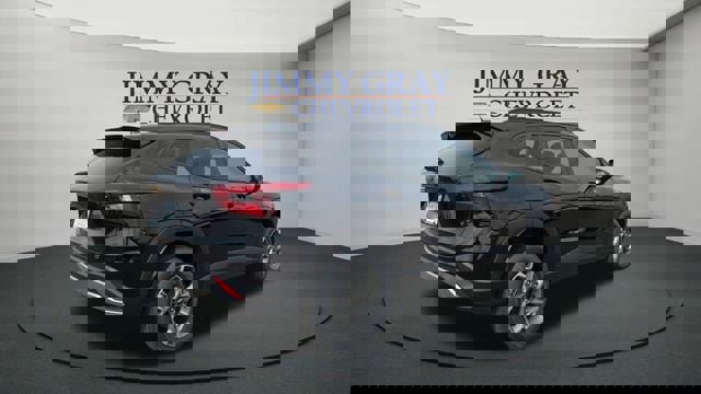 New 2026 Chevrolet Trax LT w/ Driver Confidence Package image 5