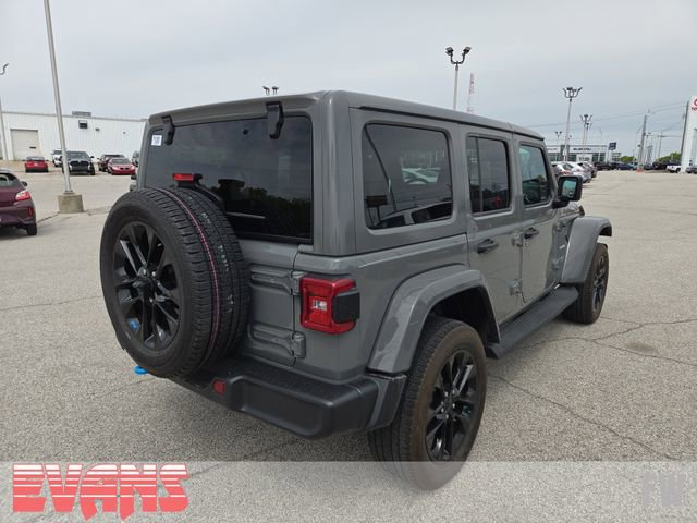 Used 2023 Jeep Wrangler Unlimited Sahara w/ Cold Weather Group AWD/4WD image 33