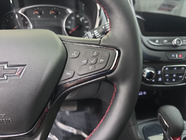 Used 2023 Chevrolet Equinox RS FWD image 18