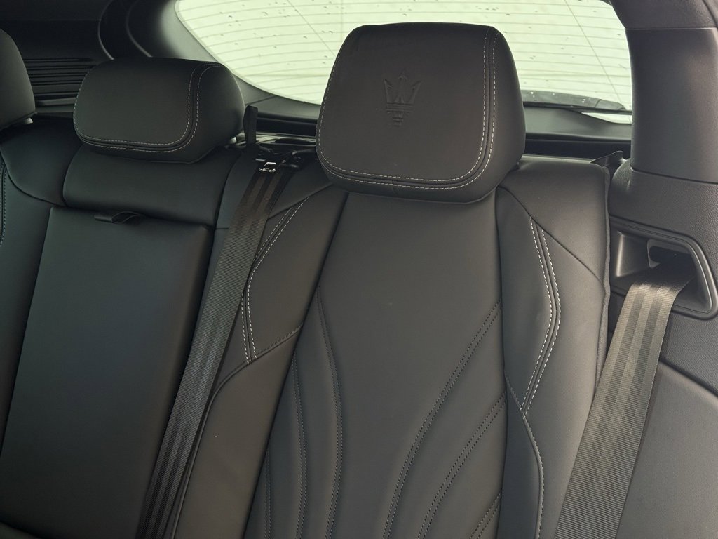 New 2025 Maserati Grecale Modena image 16