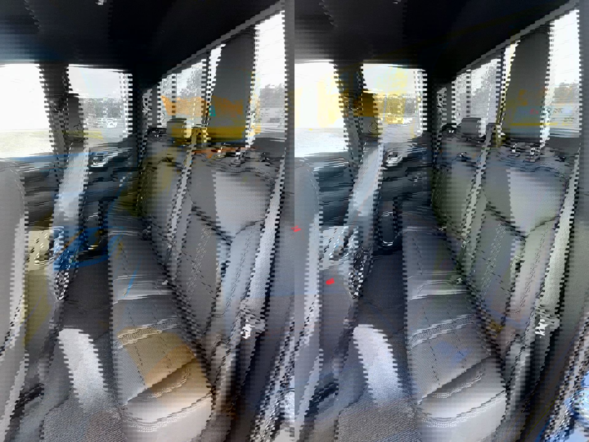 Used 2024 Chevrolet Silverado 1500 High Country w/ Technology Package image 23