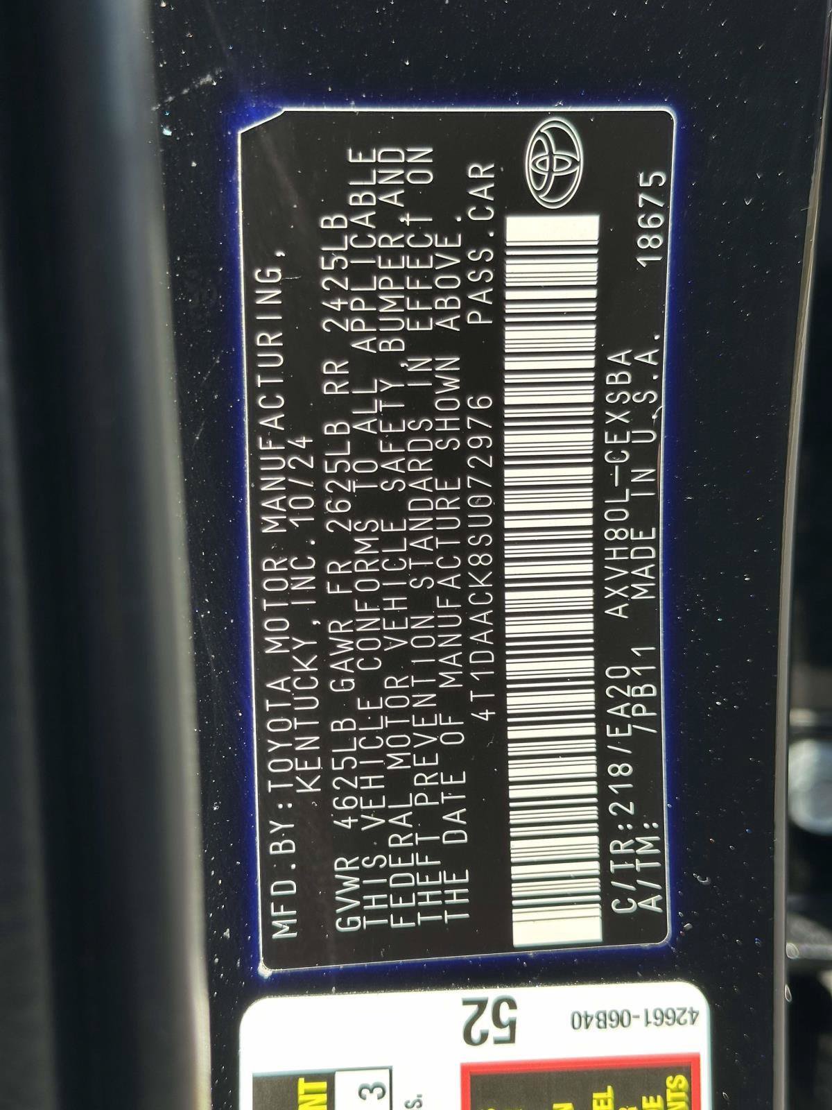 Used 2025 Toyota Camry SE FWD image 28
