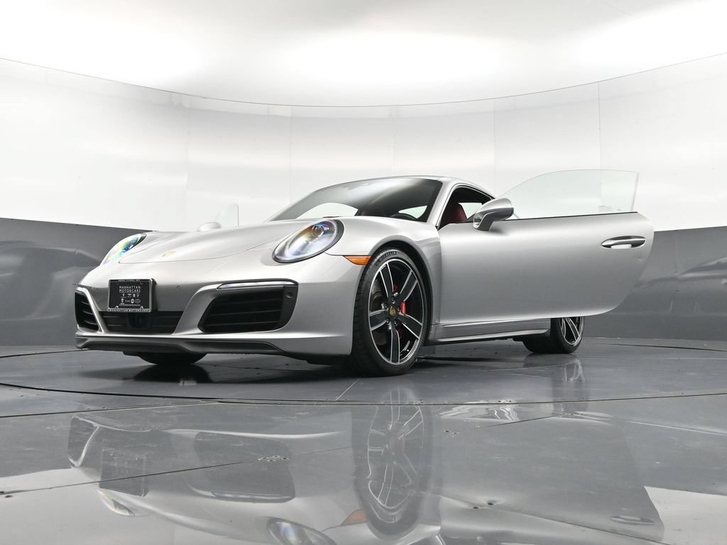 Certified 2019 Porsche 911 Carrera 4S AWD/4WD image 35