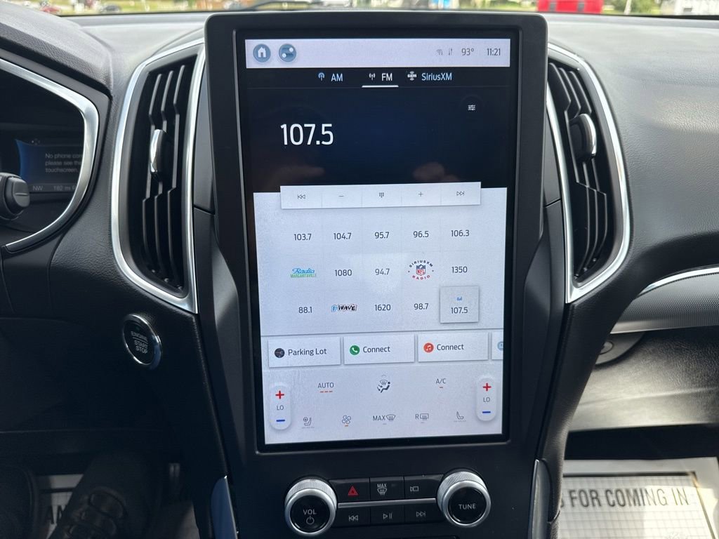 Used 2021 Ford Edge Titanium image 31