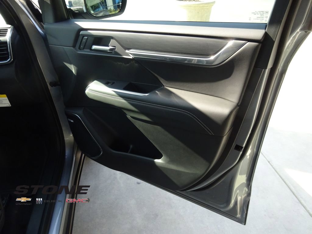 New 2026 GMC Acadia Elevation w/ Black Edition image 30