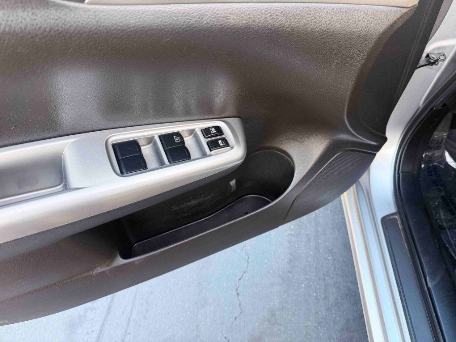 Used 2009 Subaru Impreza Outback Sport image 17