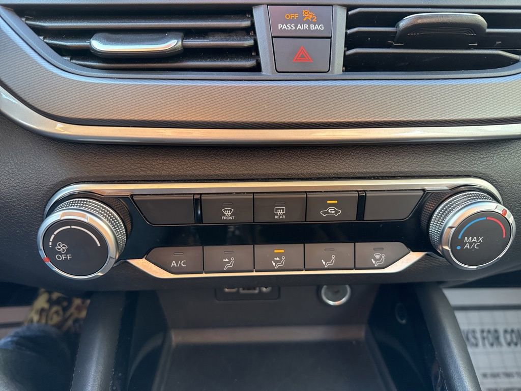 Used 2025 Nissan Altima 2.5 SR image 47