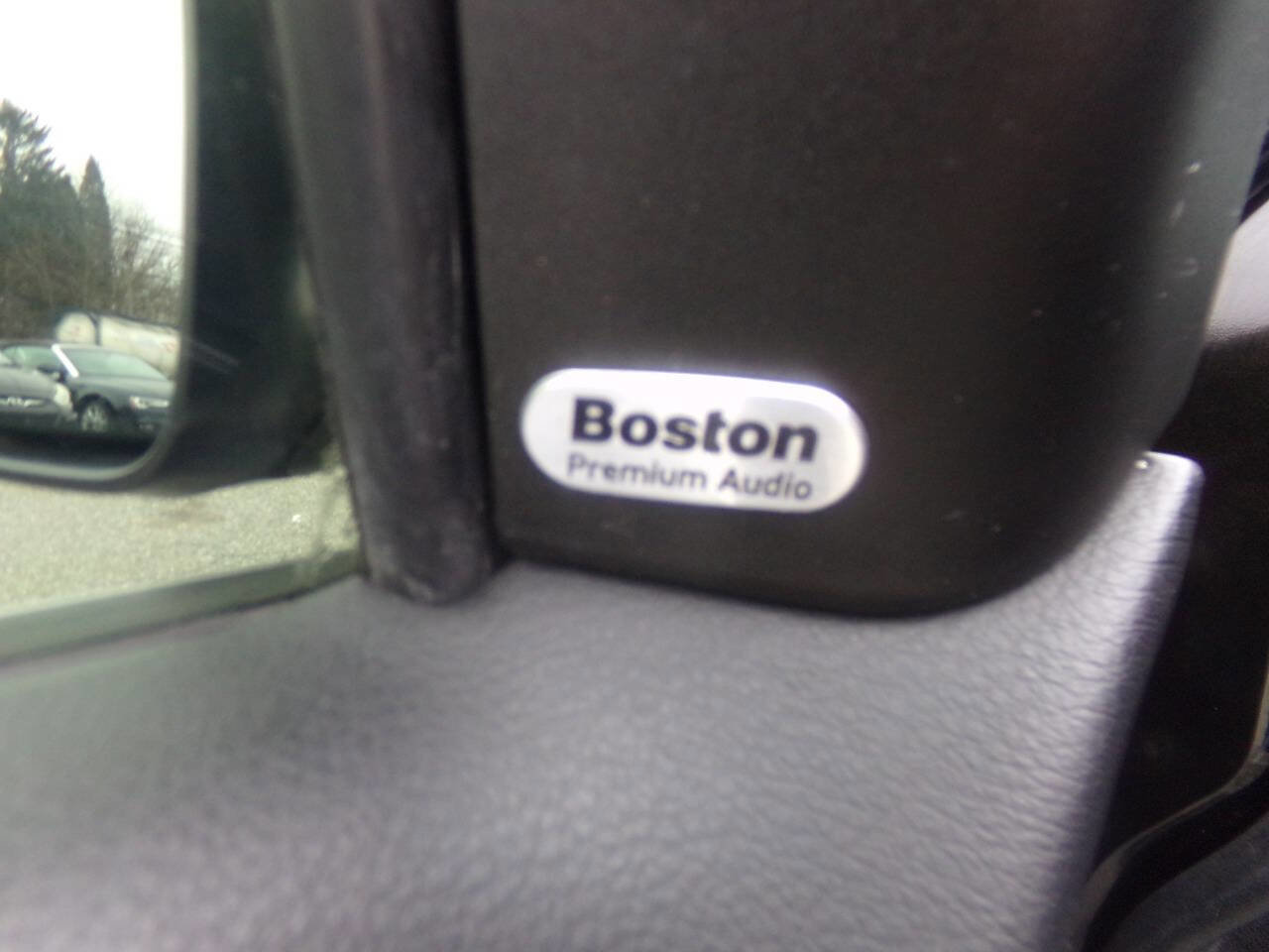Used 2014 Chrysler 200 Limited w/ Sun/Sound Group FWD image 23