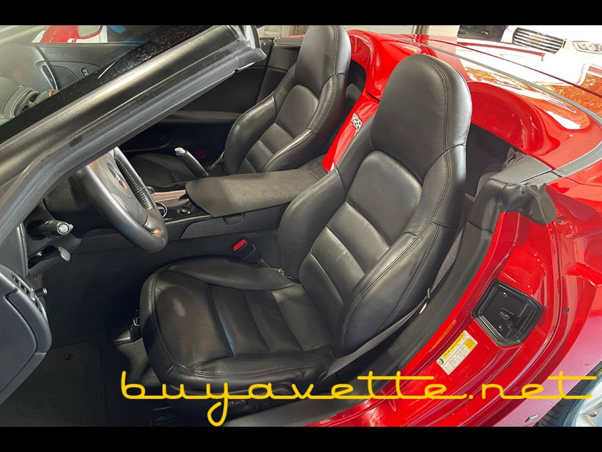 Used 2008 Chevrolet Corvette Convertible RWD image 21