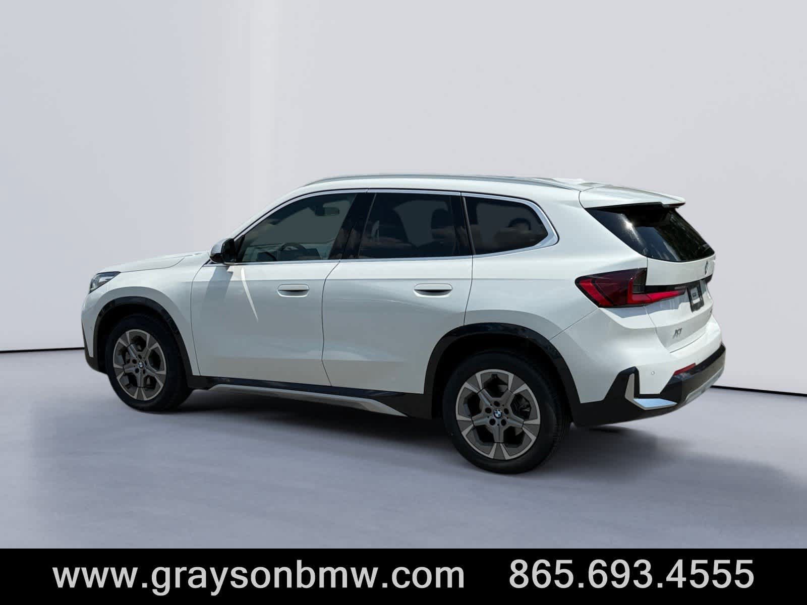 Used 2023 BMW X1 xDrive28i w/ Convenience Package AWD/4WD image 5
