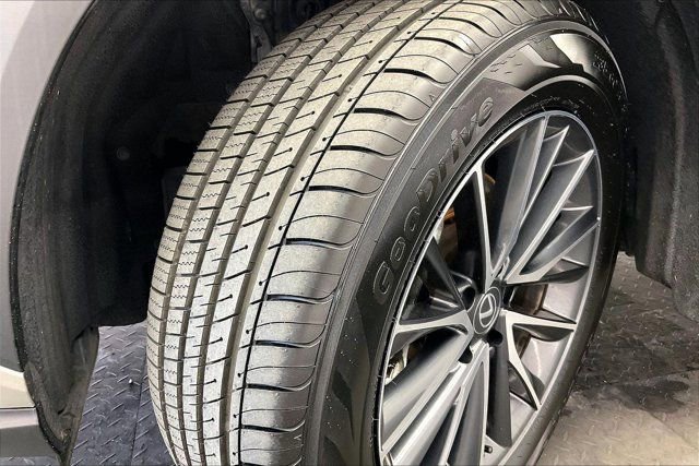 Used 2023 Lexus NX 350 AWD image 34