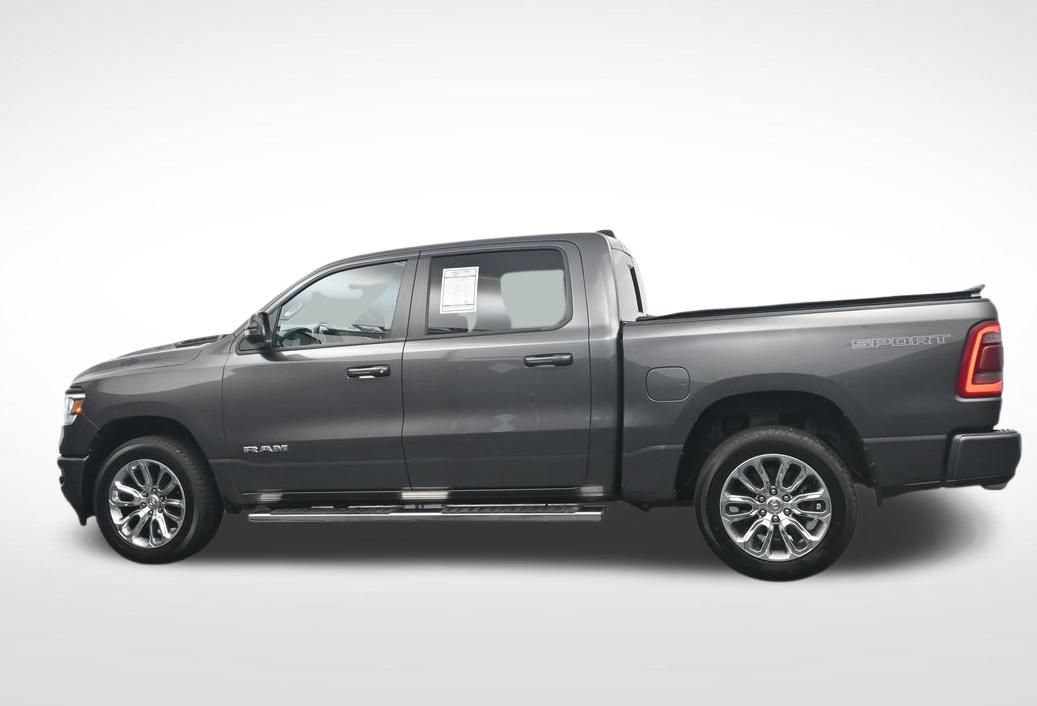 Used 2023 RAM 1500 Laramie AWD/4WD image 10