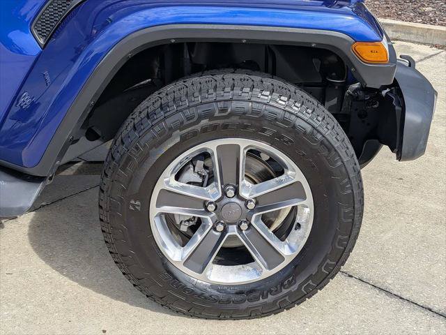 Certified 2018 Jeep Wrangler Unlimited Sahara w/ Cold Weather Group AWD/4WD image 12
