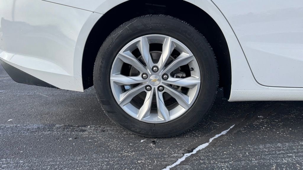 Used 2023 Chevrolet Malibu LT image 32