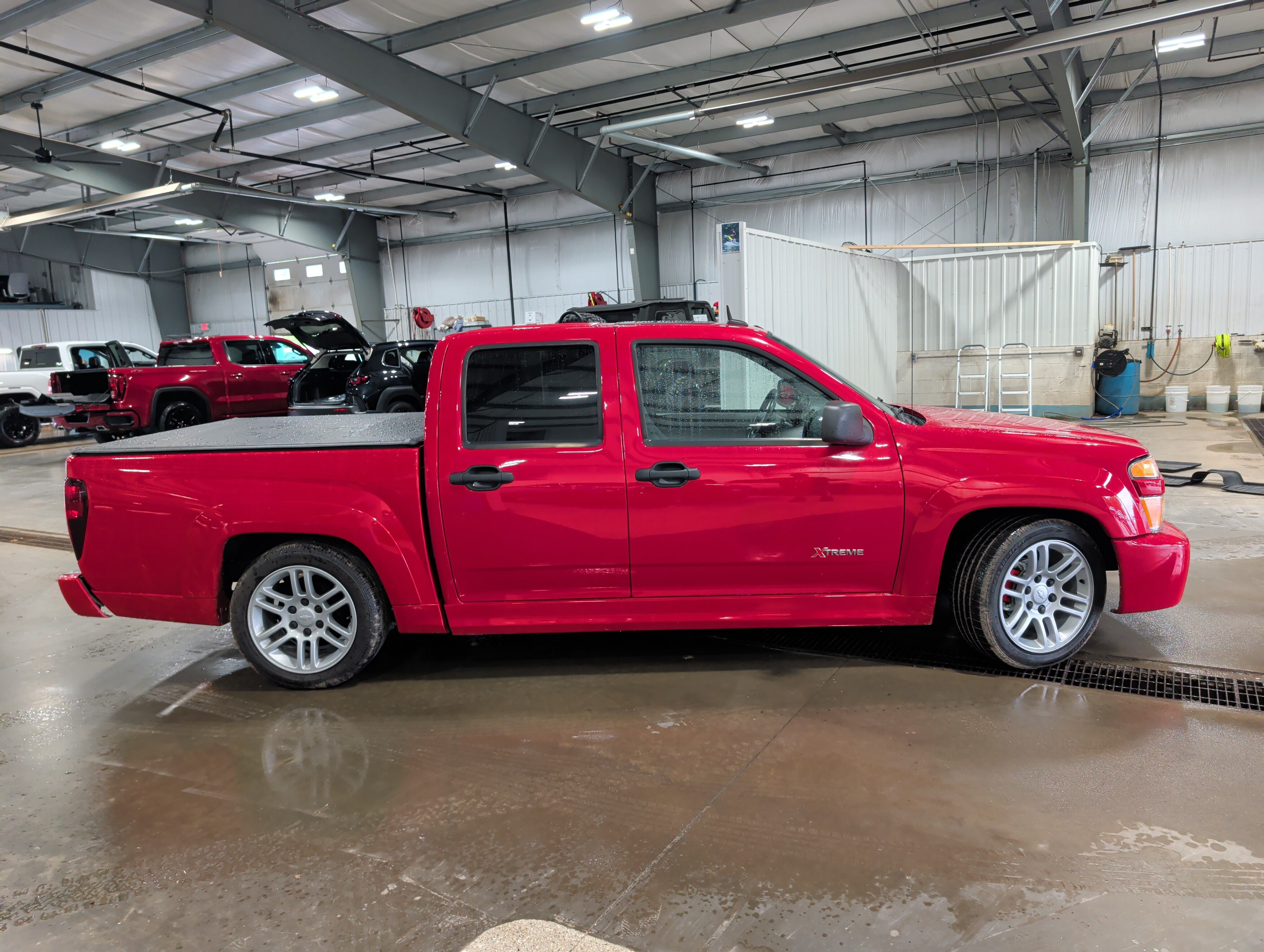 Used 2005 Chevrolet Colorado LS w/ Xtreme Appearance Package RWD image 2