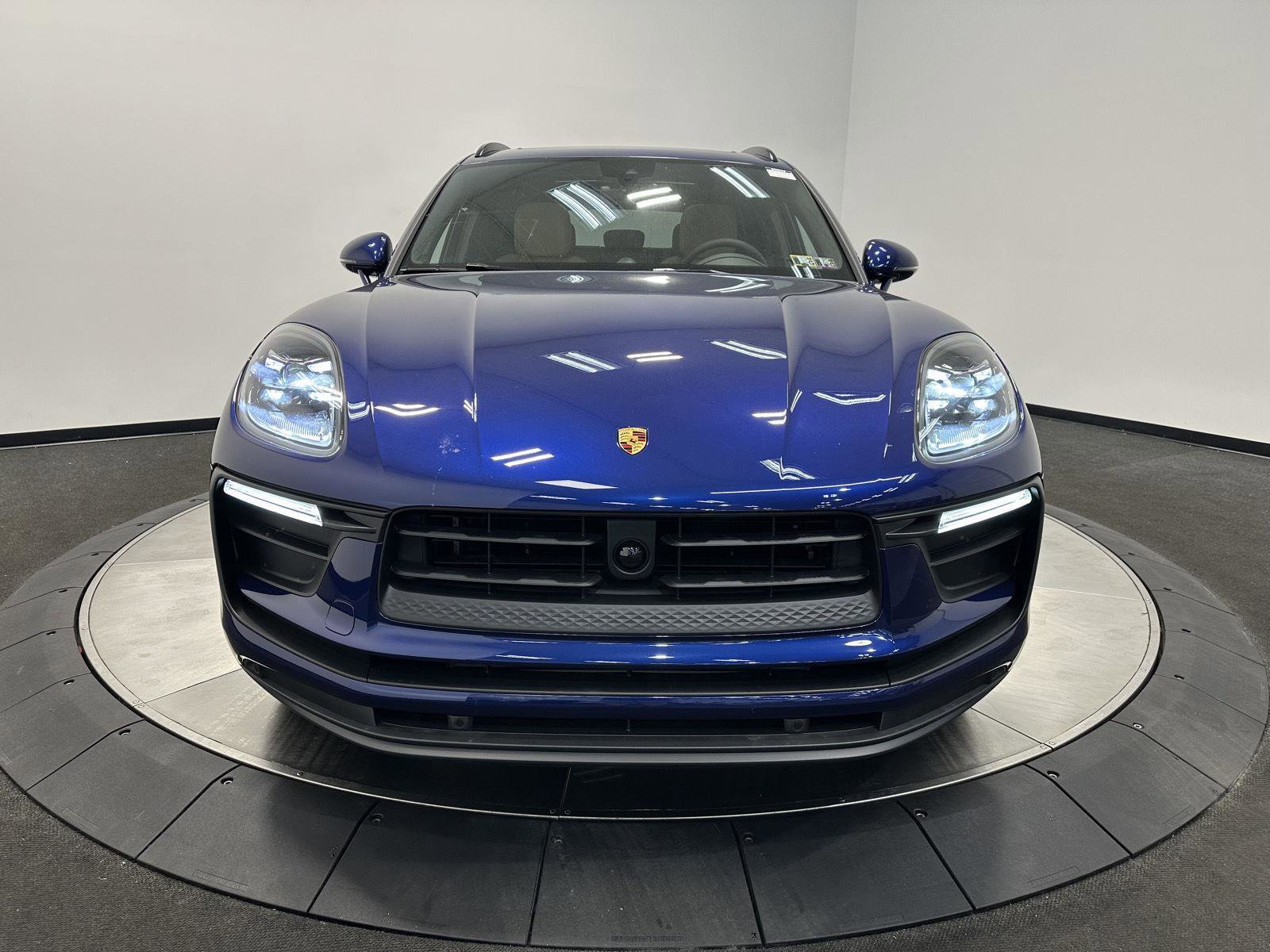 Certified 2026 Porsche Macan Turbo image 9