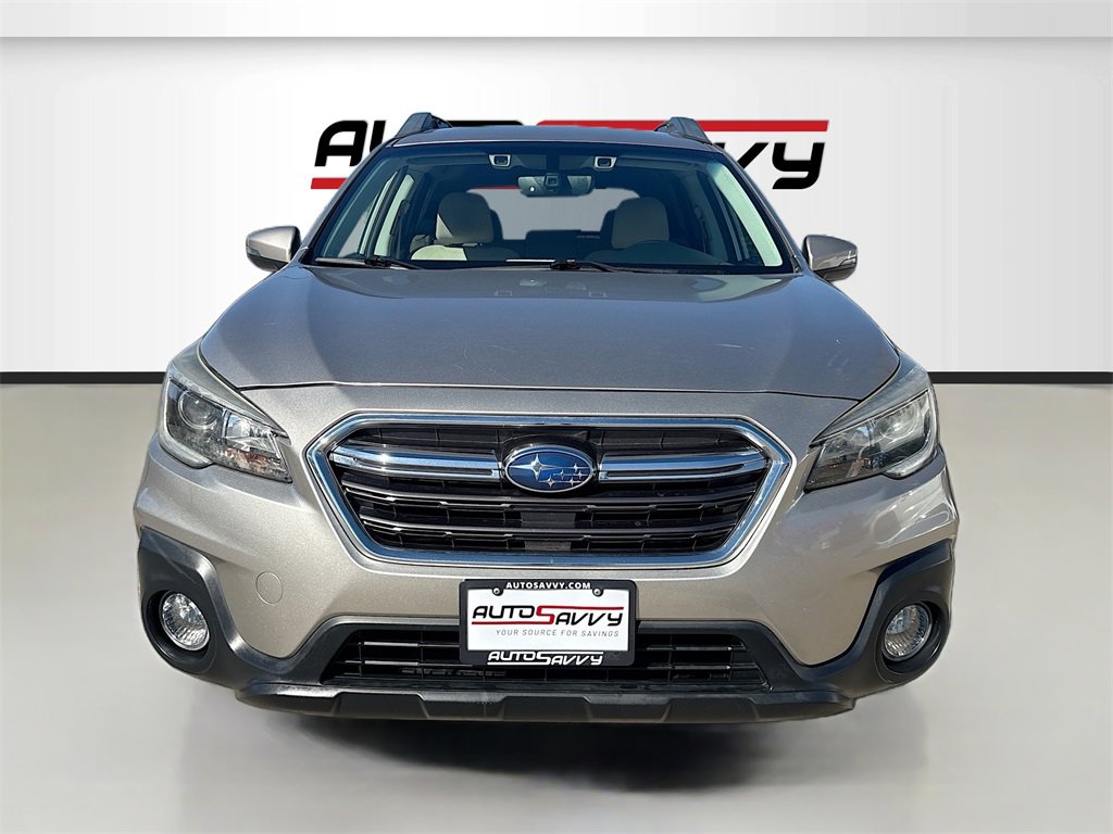 Used 2018 Subaru Outback 2.5i Premium image 2