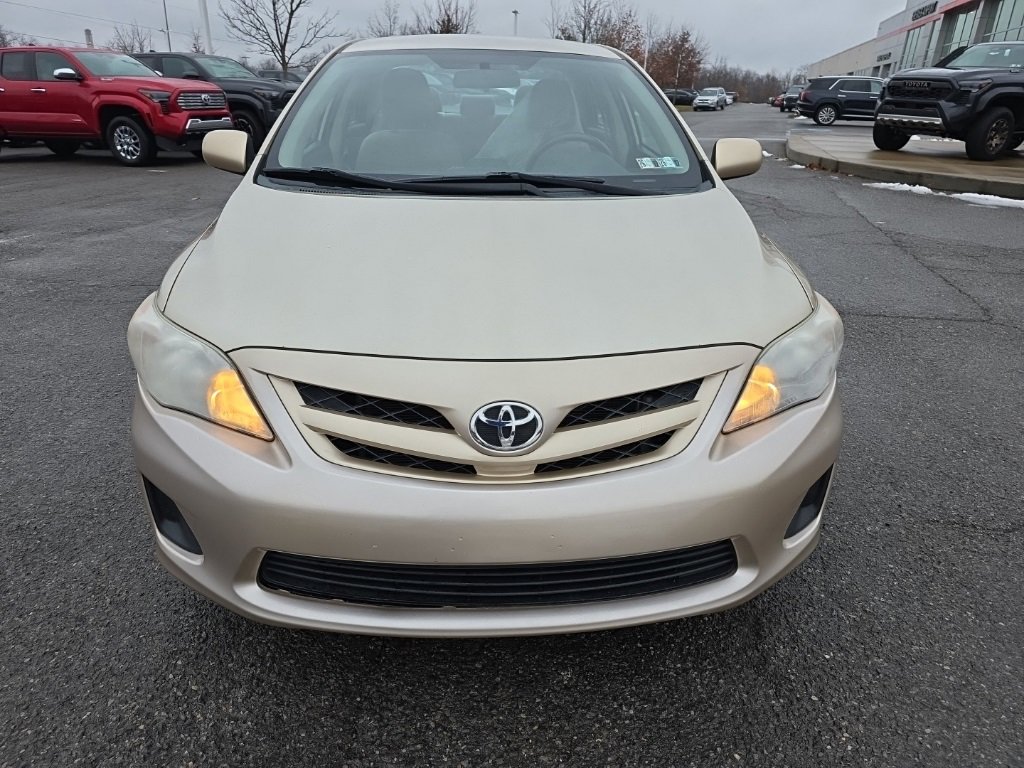 Used 2012 Toyota Corolla LE image 2