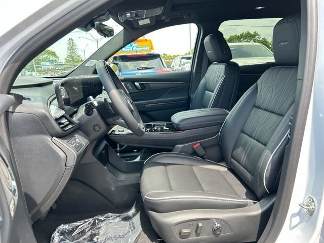 New 2026 Buick Enclave Avenir w/ Super Cruise Package AWD/4WD image 31