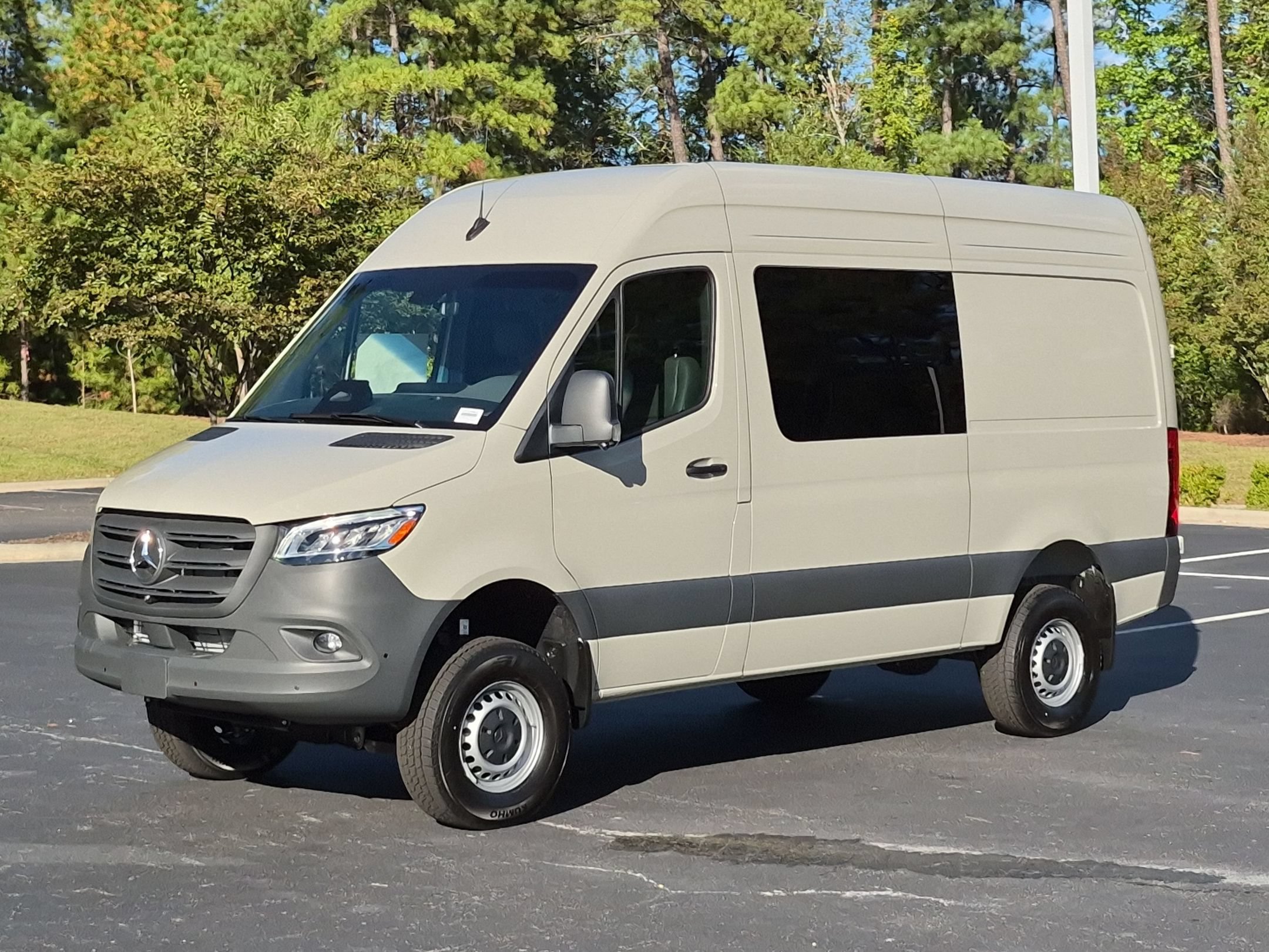 New 2026 Mercedes-Benz Sprinter 2500 image 5