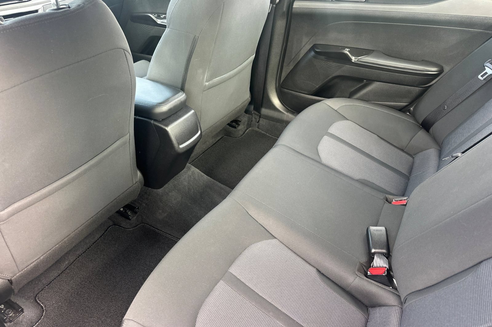 Used 2022 Kia K5 LX FWD image 14