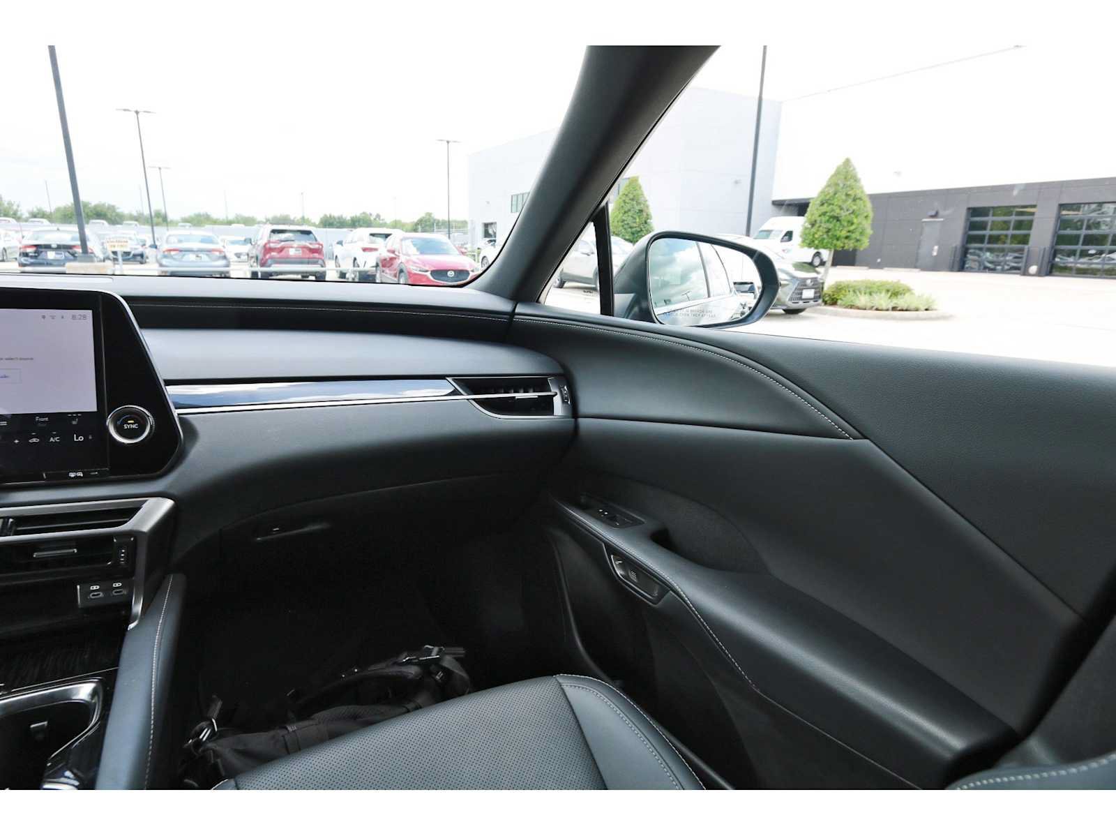 Used 2024 Lexus RX 350 FWD w/ Technology Package image 8