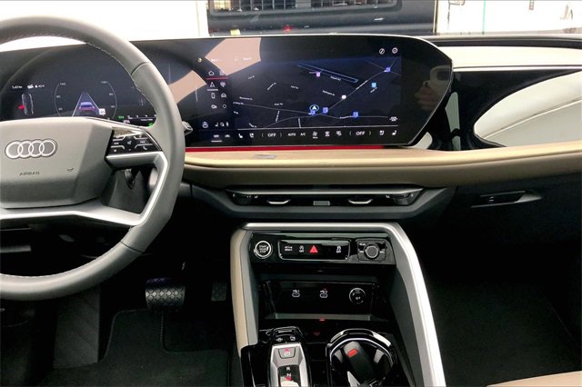 New 2025 Audi Q5 2.0T Premium Plus image 8