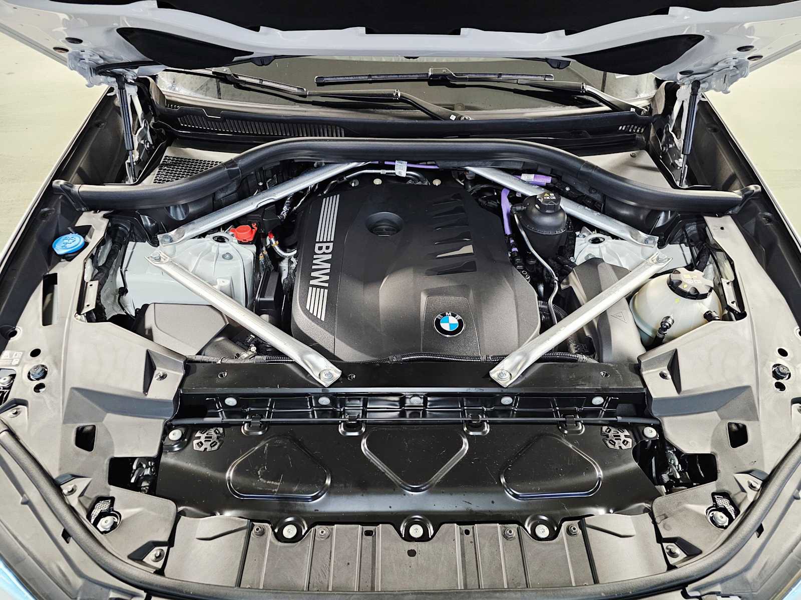 Used 2024 BMW X5 xDrive40i image 9