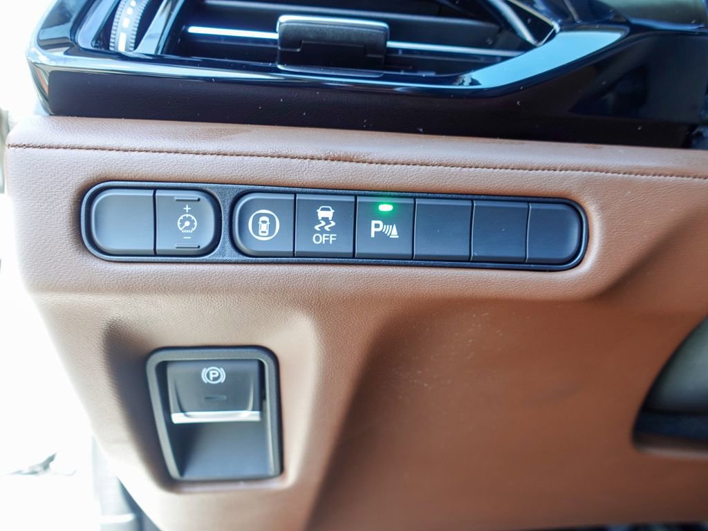 Used 2023 Acura MDX FWD w/ Technology Package image 16