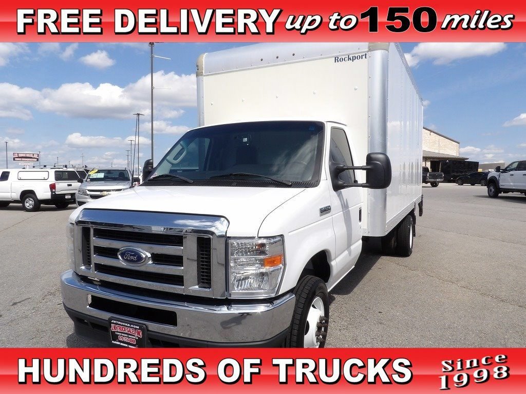 Used 2023 Ford E-450 and Econoline 450 Super Duty w/ Power Windows & Locks Group RWD image 1