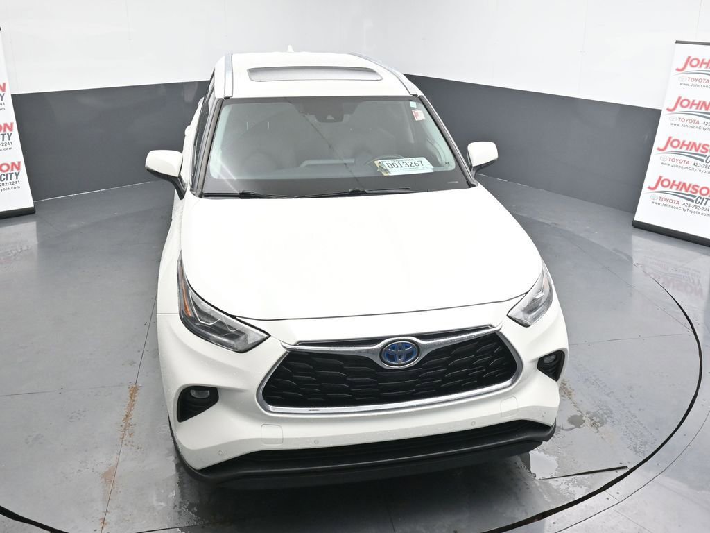 Used 2020 Toyota Highlander Limited image 11