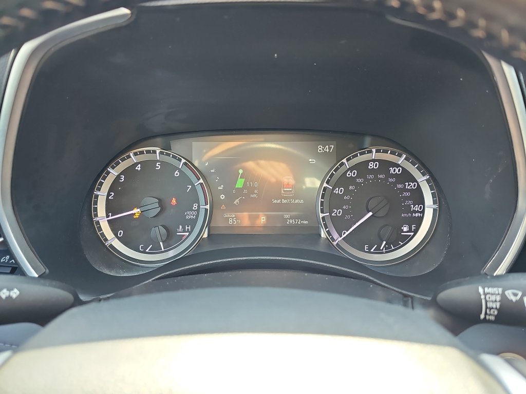 Used 2023 Toyota Highlander XLE AWD/4WD image 19