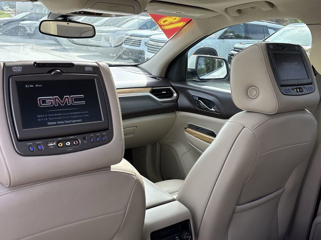 Used 2018 GMC Acadia Denali w/ Technology Package AWD/4WD image 37