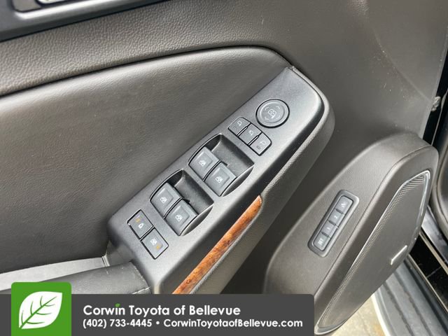 Used 2017 Chevrolet Tahoe Premier AWD/4WD image 20