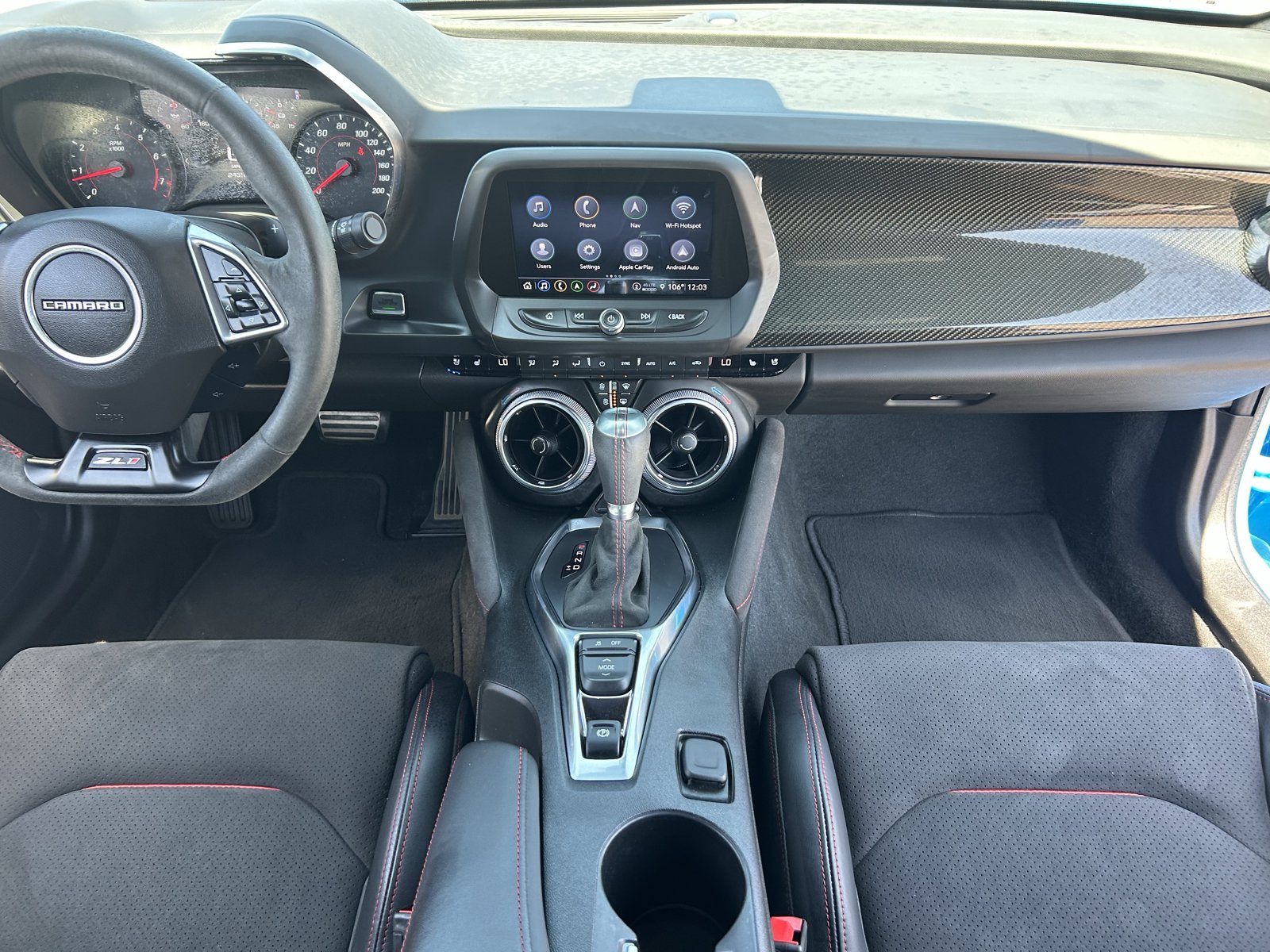 Used 2022 Chevrolet Camaro ZL1 RWD image 16