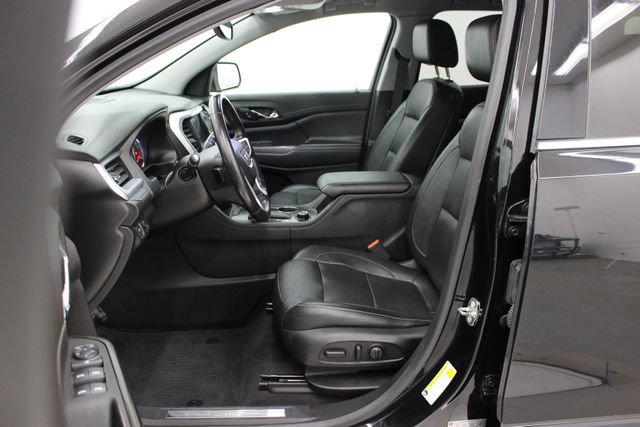 Used 2019 GMC Acadia SLT AWD/4WD image 9