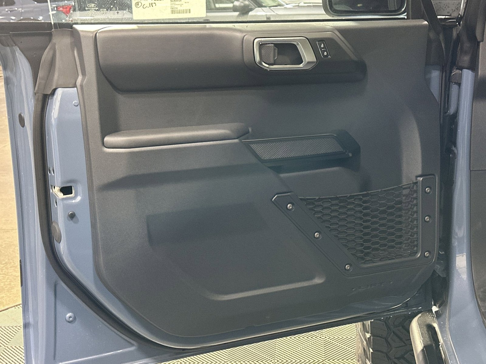 New 2025 Ford Bronco Badlands image 15