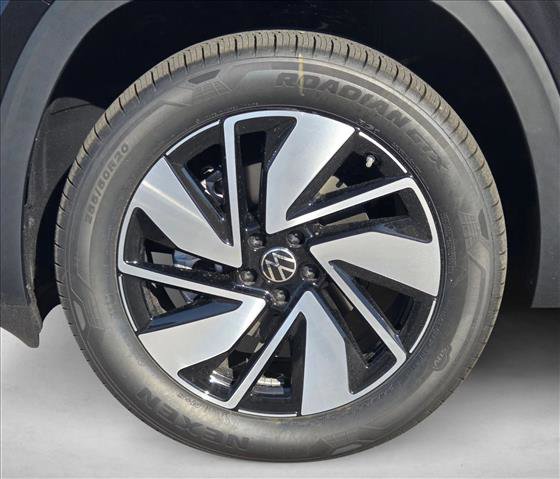 New 2026 Volkswagen Atlas SE image 10