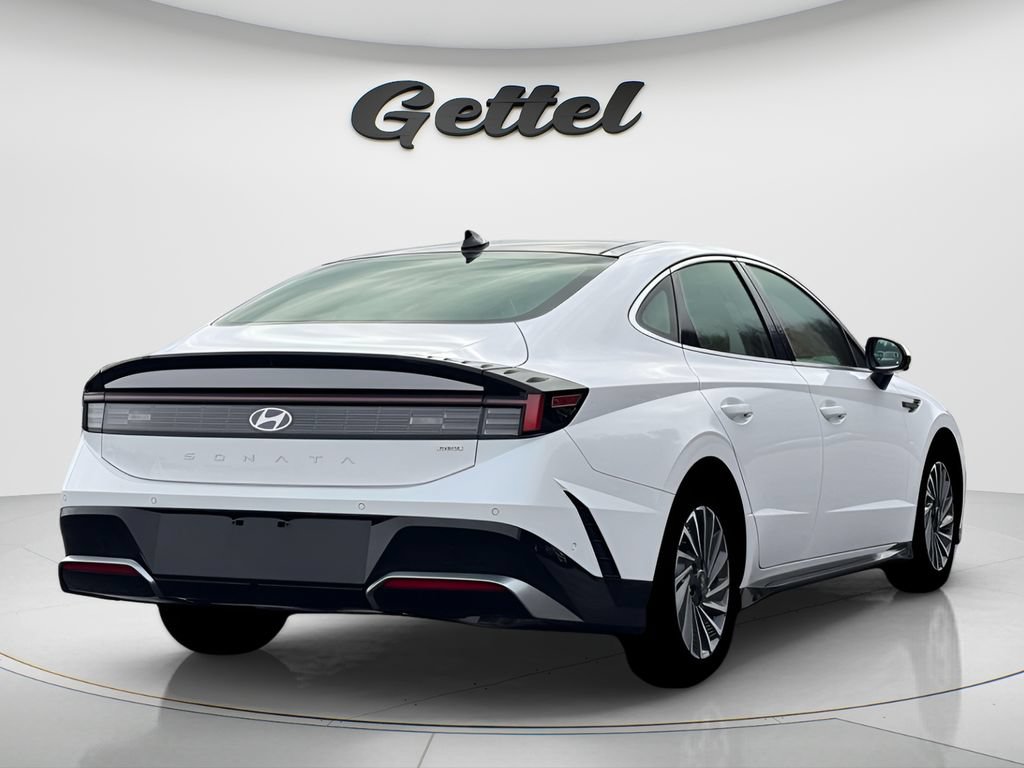 New 2026 Hyundai Sonata Limited FWD image 8