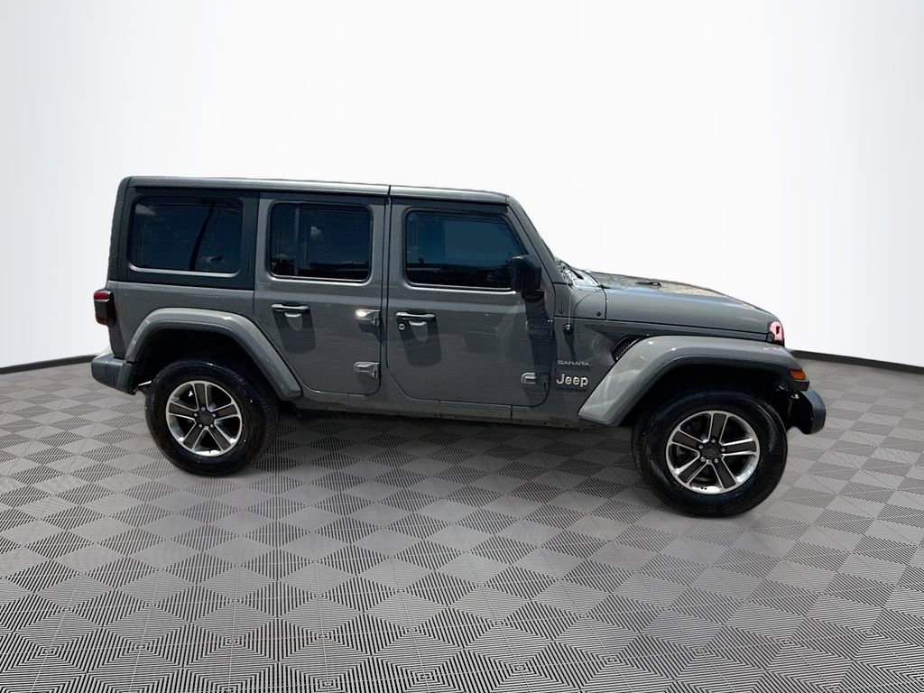 Used 2019 Jeep Wrangler Unlimited Sahara image 5