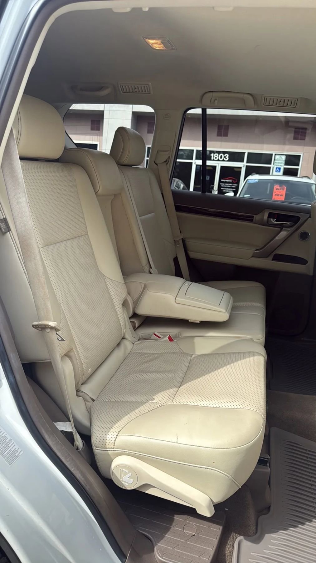 Used 2015 Lexus GX 460 Luxury image 19