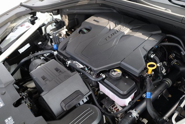 New 2026 Genesis GV70 2.5T Advanced image 9