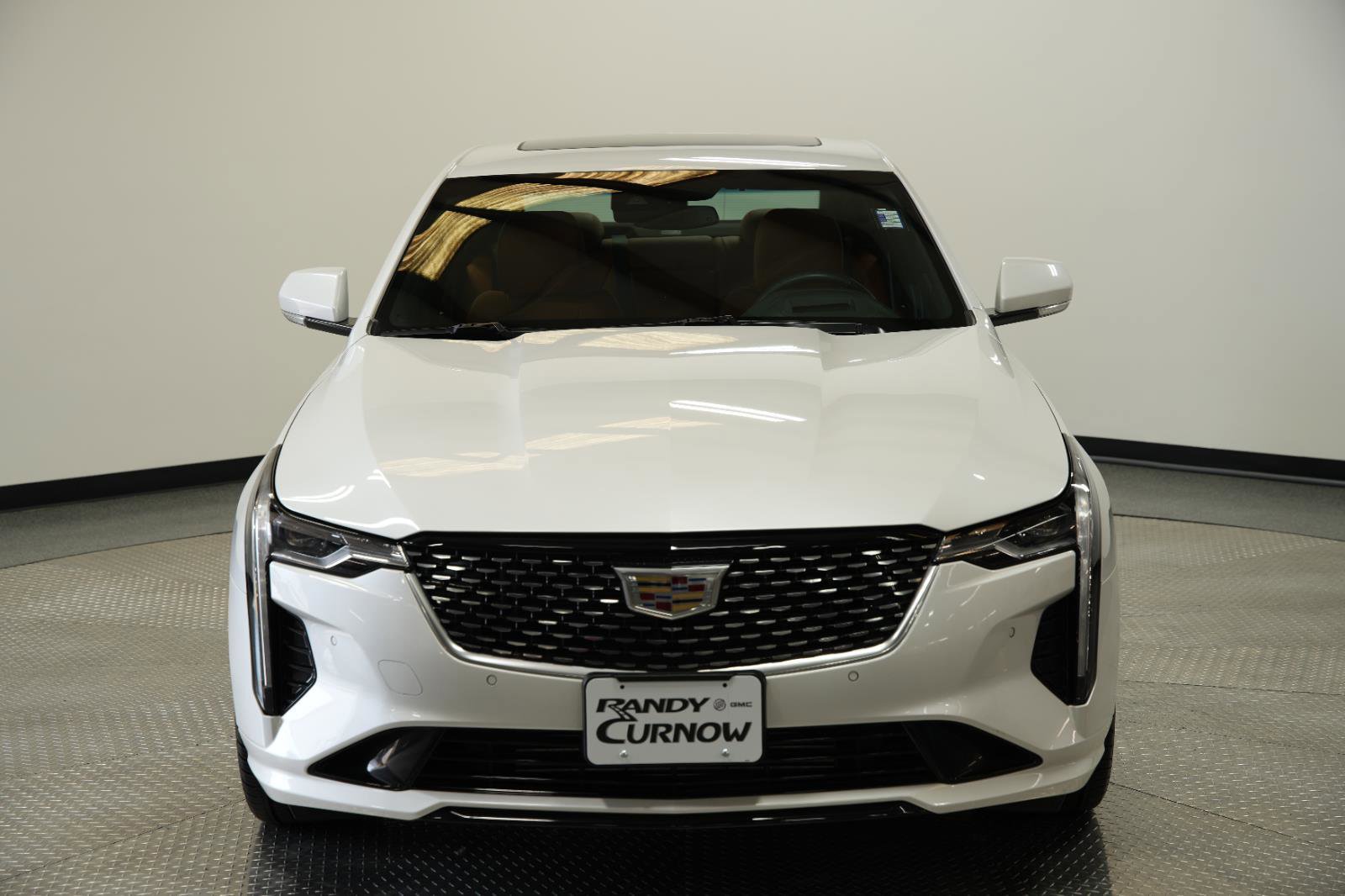 Used 2023 Cadillac CT4 Premium Luxury image 2