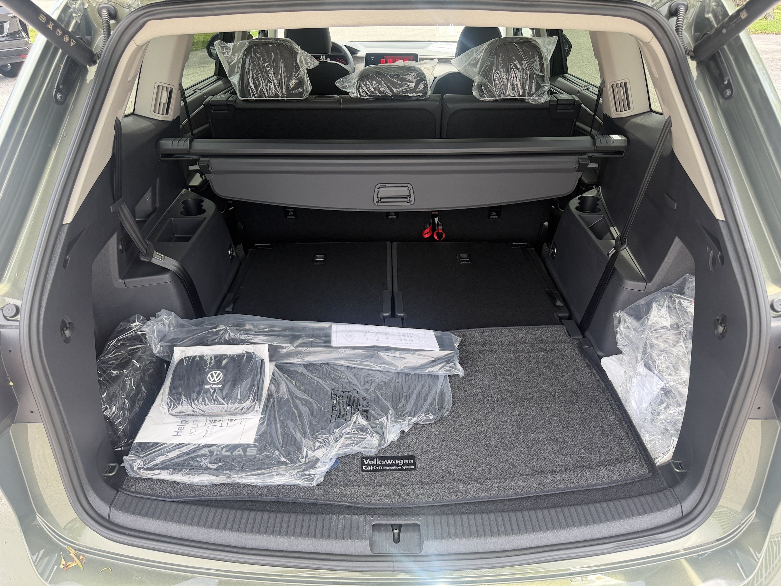 New 2026 Volkswagen Atlas SEL Premium R-Line AWD/4WD image 11
