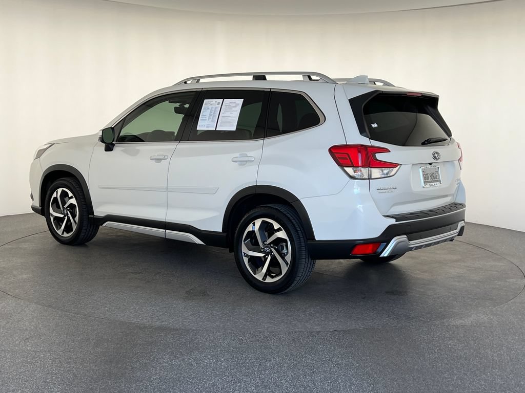 Used 2023 Subaru Forester Touring AWD/4WD image 8