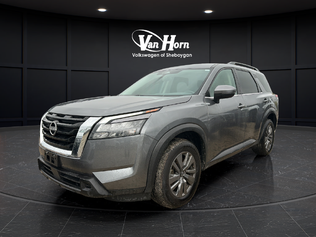 Used 2025 Nissan Pathfinder SV AWD/4WD image 4