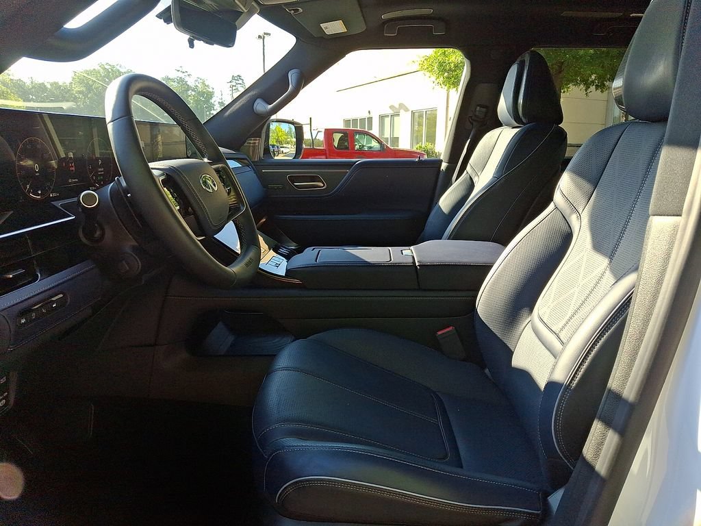 Used 2026 INFINITI QX80 4WD w/ Sport Exterior Package image 13